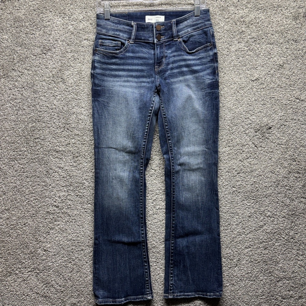 BKE Stella Women's‎ Slim Fit Low Rise Bootcut Jeans Size 28x31 Double Button